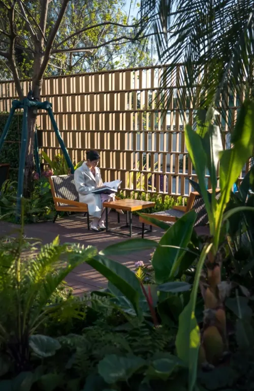 Khu vực chòi nghỉ và góc đọc sách thư giãn