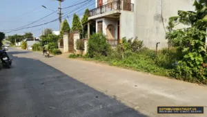 Đường bê tông khu dân cư cạnh thửa đất Ea Kao