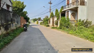 Trục đường bê tông kết nối liên khu tại Ea Kao
